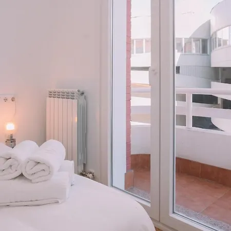 Centrico Con Luz Y Belleza By *